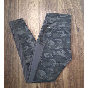 💙 Powerhold by Fabletics Camo Leggings